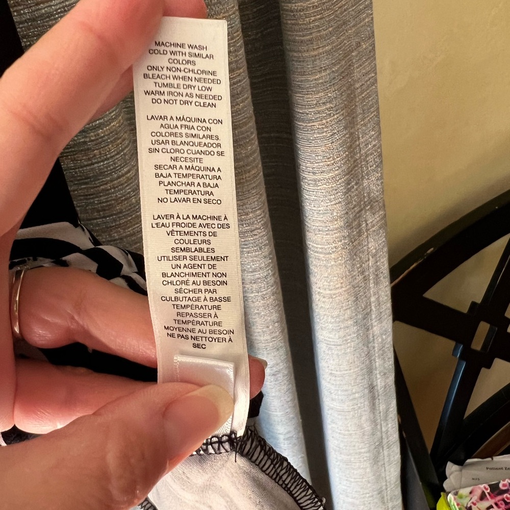 WHBM black and white tunic - Picture 4 of 5